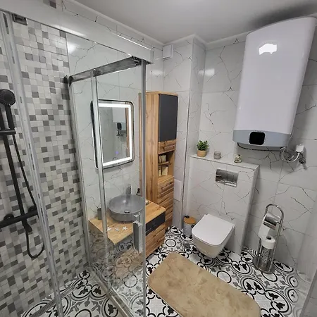 Sea View Luxury Appartment-parking Apartament Warna