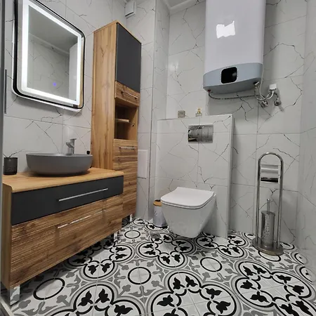 Sea View Luxury Appartment-parking Апартаменти