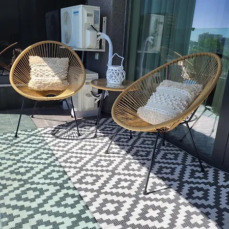 Апартаменти Sea View Luxury Appartment-parking Варна