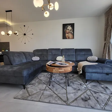 Апартаменти Sea View Luxury Appartment-parking
