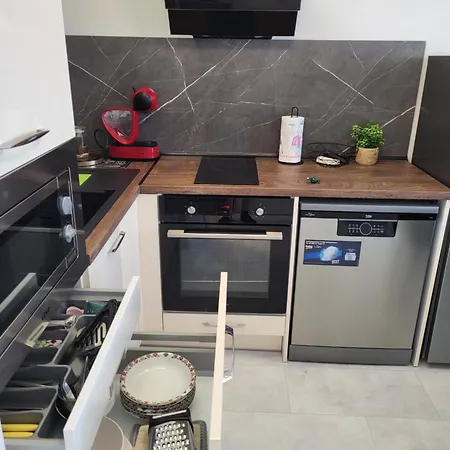 Sea View Luxury Appartment-parking * Βάρνα