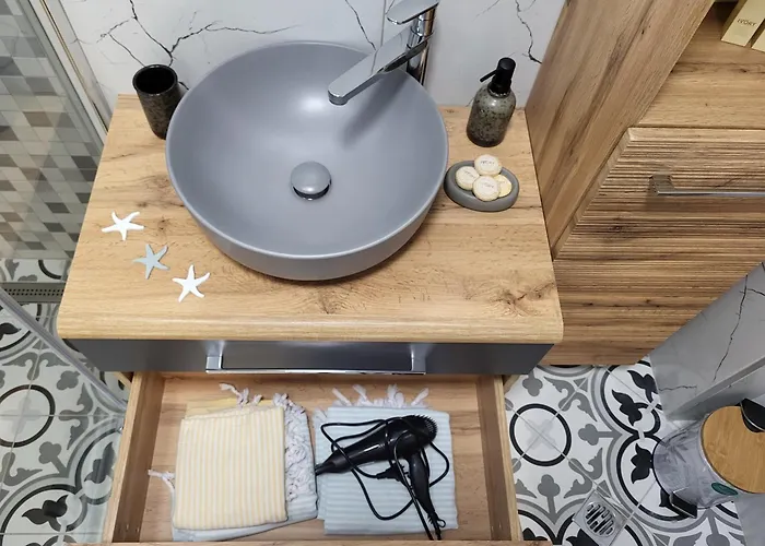 Sea View Luxury Appartment-parking Apartment